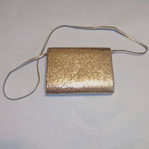 Nytlites silver convertible clutch purse